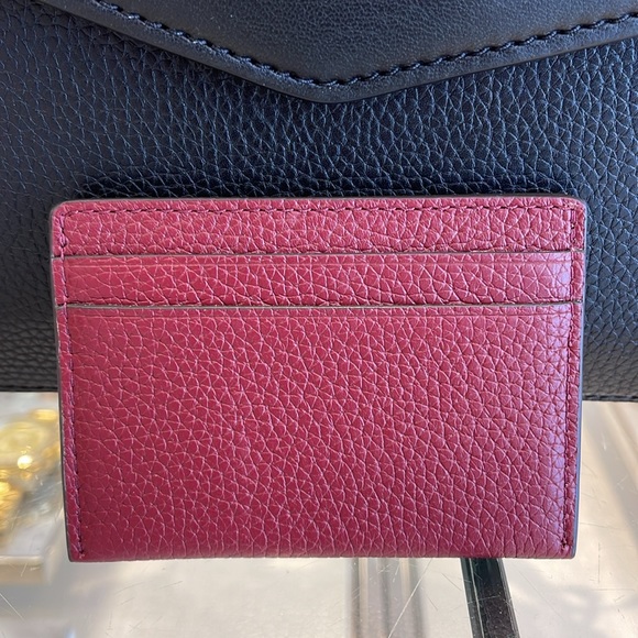 MICHAEL KORS
Reed Large Pebbled Leather Card Holder Case
Dark Cherry
NWT - Picture 4 of 16